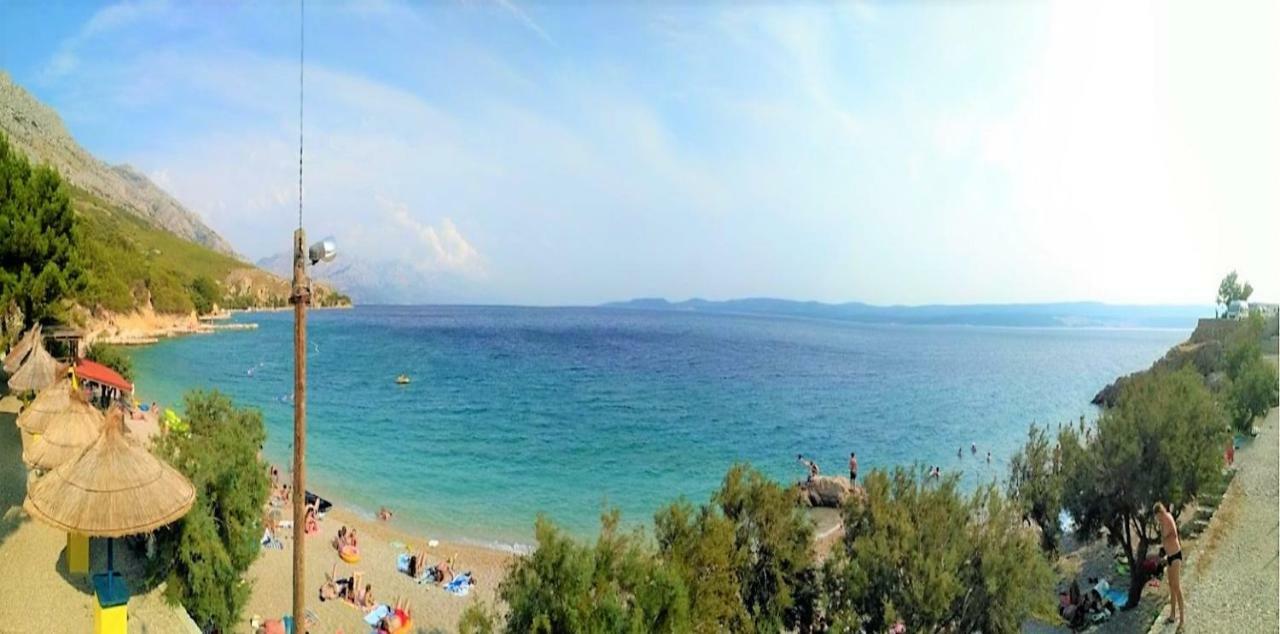Beach Time Villa أوميس المظهر الخارجي الصورة