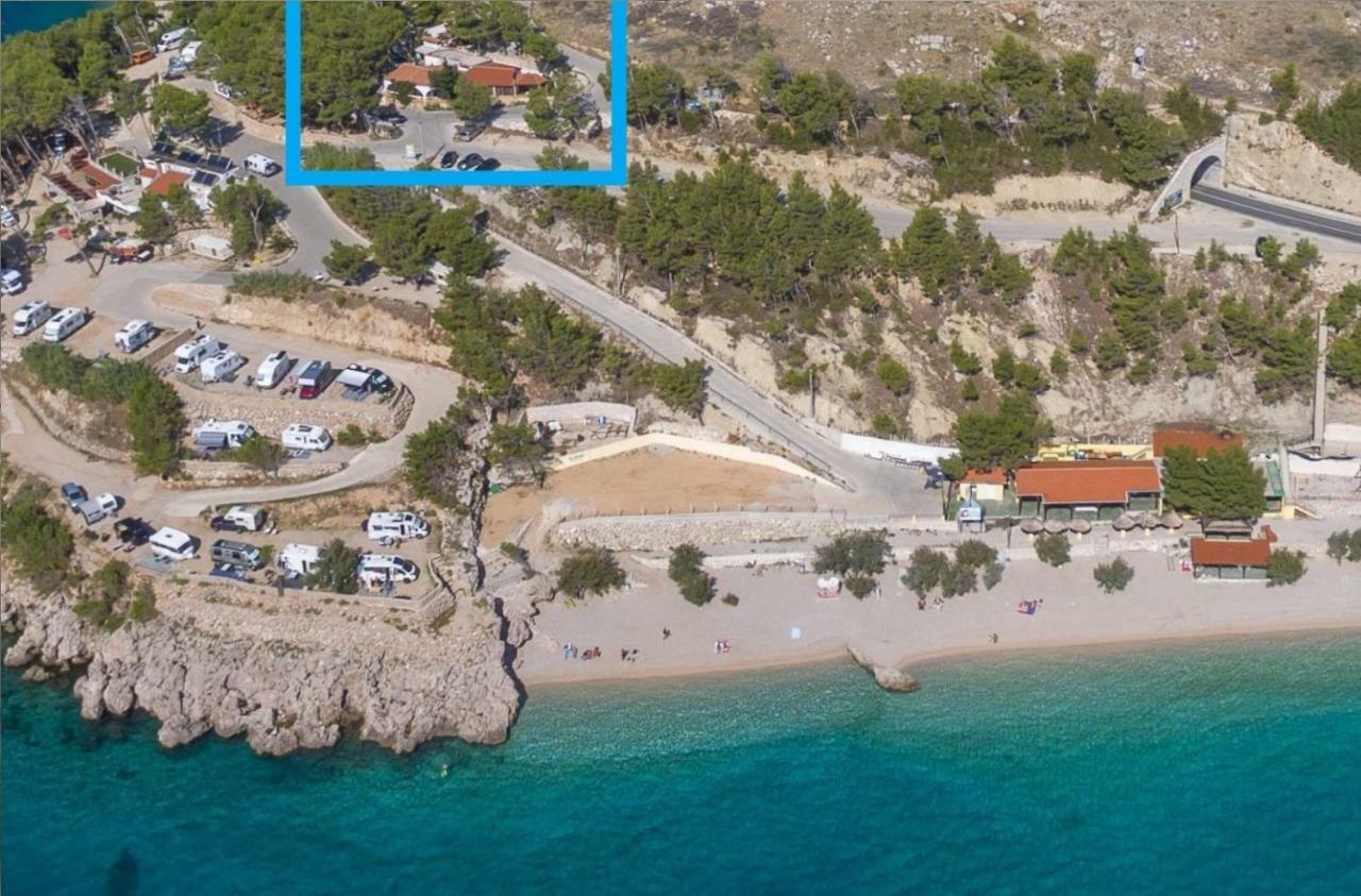 Beach Time Villa أوميس المظهر الخارجي الصورة