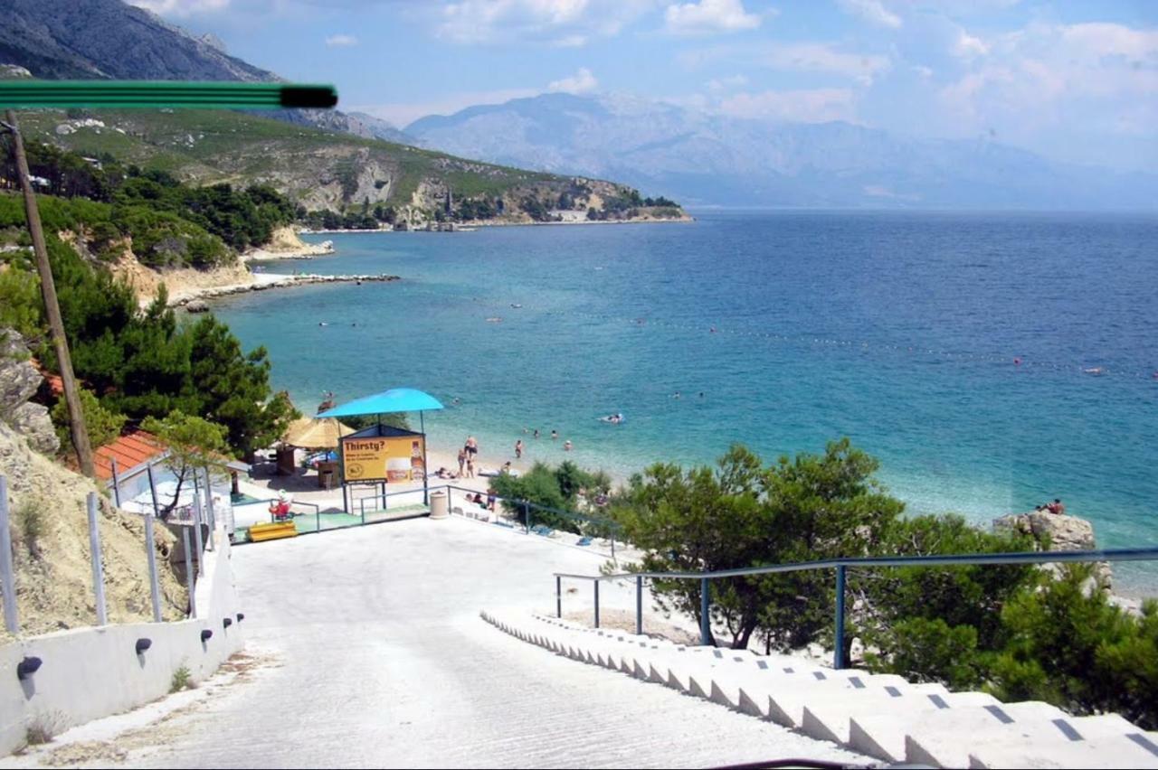 Beach Time Villa أوميس المظهر الخارجي الصورة